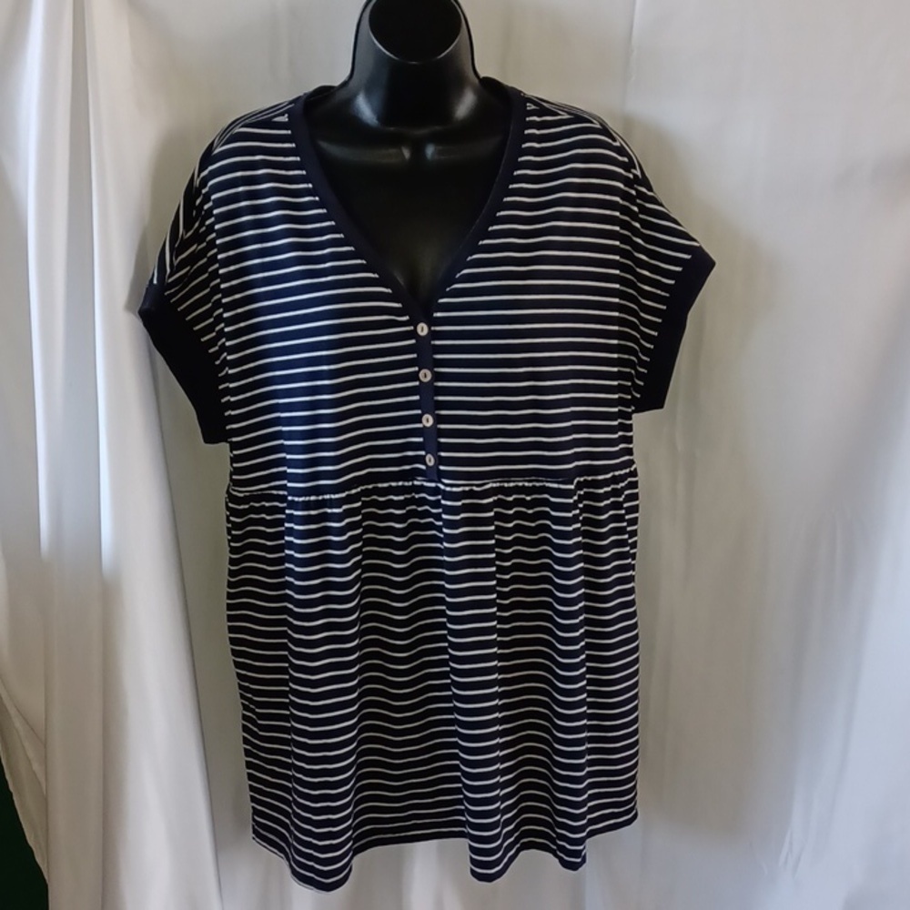 NWT Cotton Bleu Striped oversized Navy & White Top medium,  23" pit to pit, 30"L